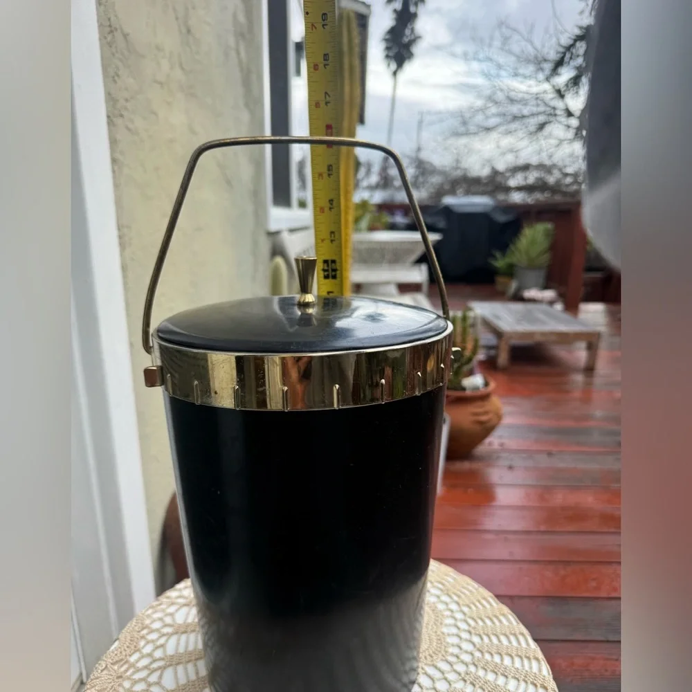 PLAS-TEX VINTAGE MID CENTURY MODERN ATOMIC BLACK ICE BUCKET BARWARE